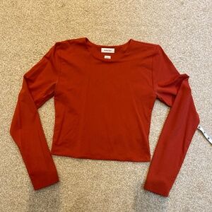 Aritzia Babaton Contour Cropped Long Sleeve, size L, Coral Red
